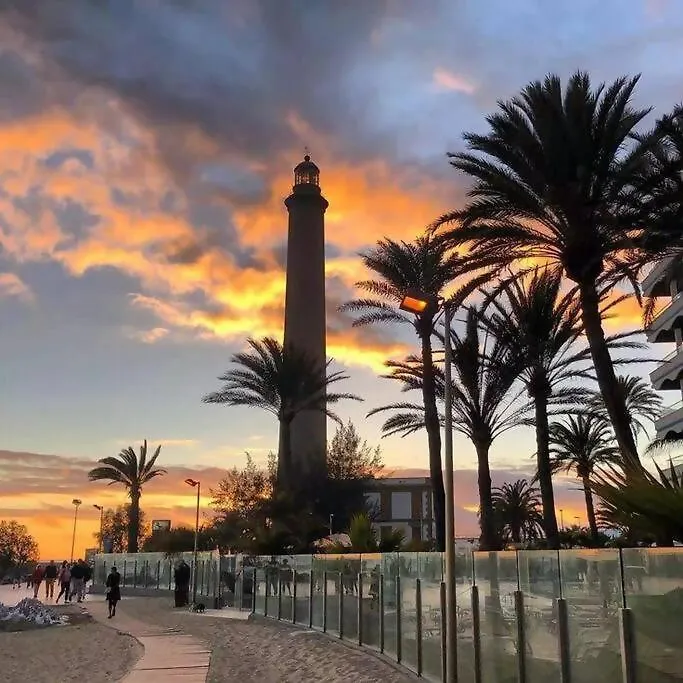 Suite 104 apartamento en playa de las canteras  Las Palmas de Gran Canaria