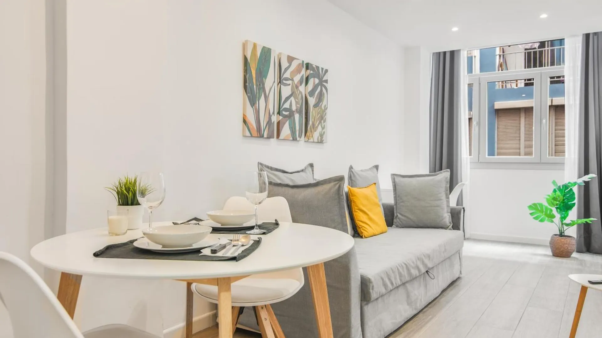 Apartment Nomad, Wifi , Espacio Trabajo ,Playa ,Ocio